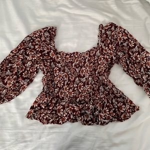 American Eagle cropped pattern shirt